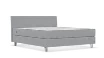 Boxspringbett Premium von Bruno – in Hellgrau, Kurz-Kopfteil, Klassik-Armlehnen
