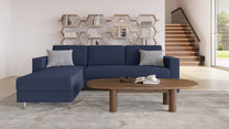 Schlafsofa von Bruno – 140 cm, in Blau, Kubus-Armlehnen