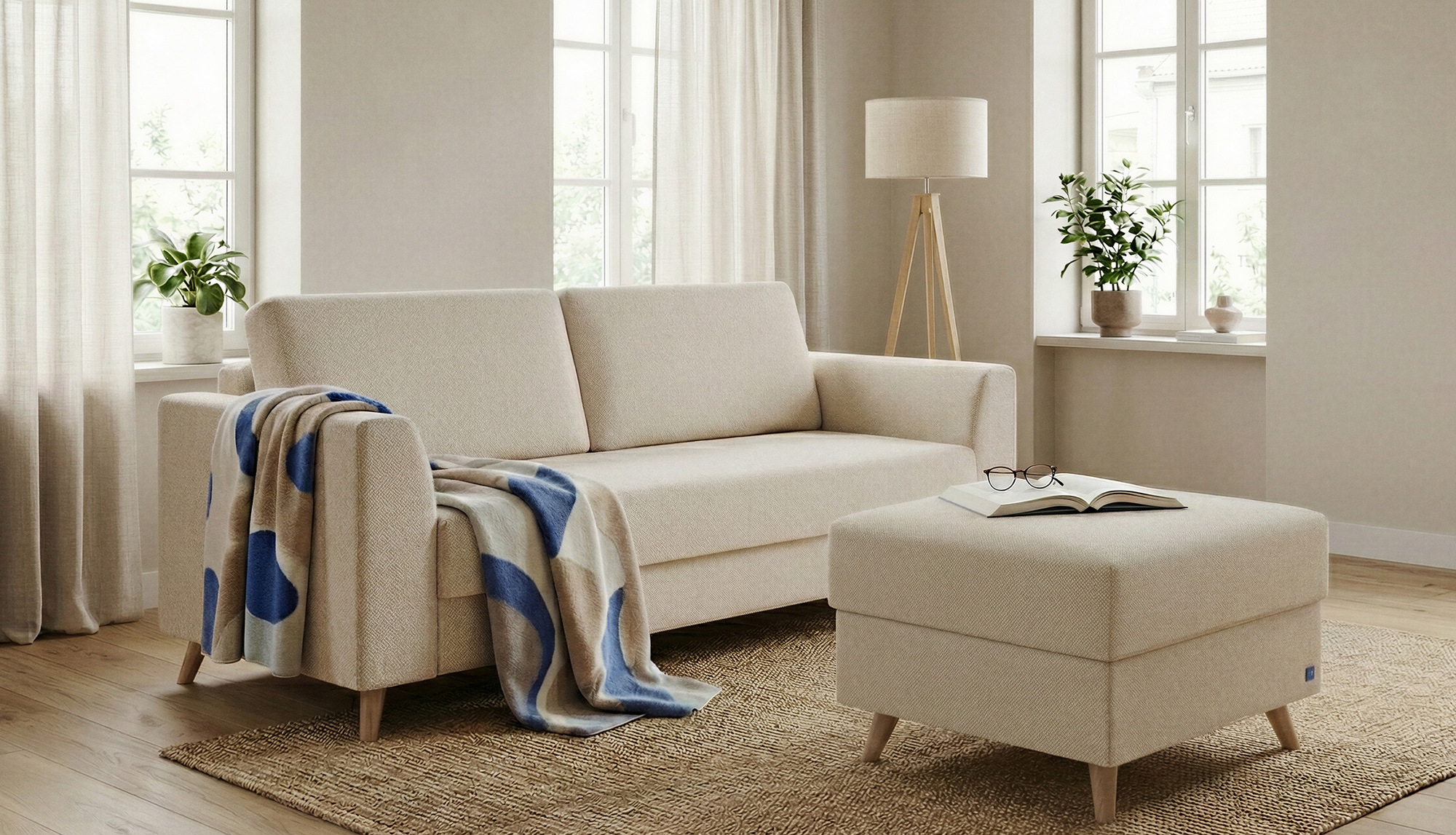 Schlafsofa von Bruno – in Glory Soft Beige, Klassik-Armlehnen, Holzfüße