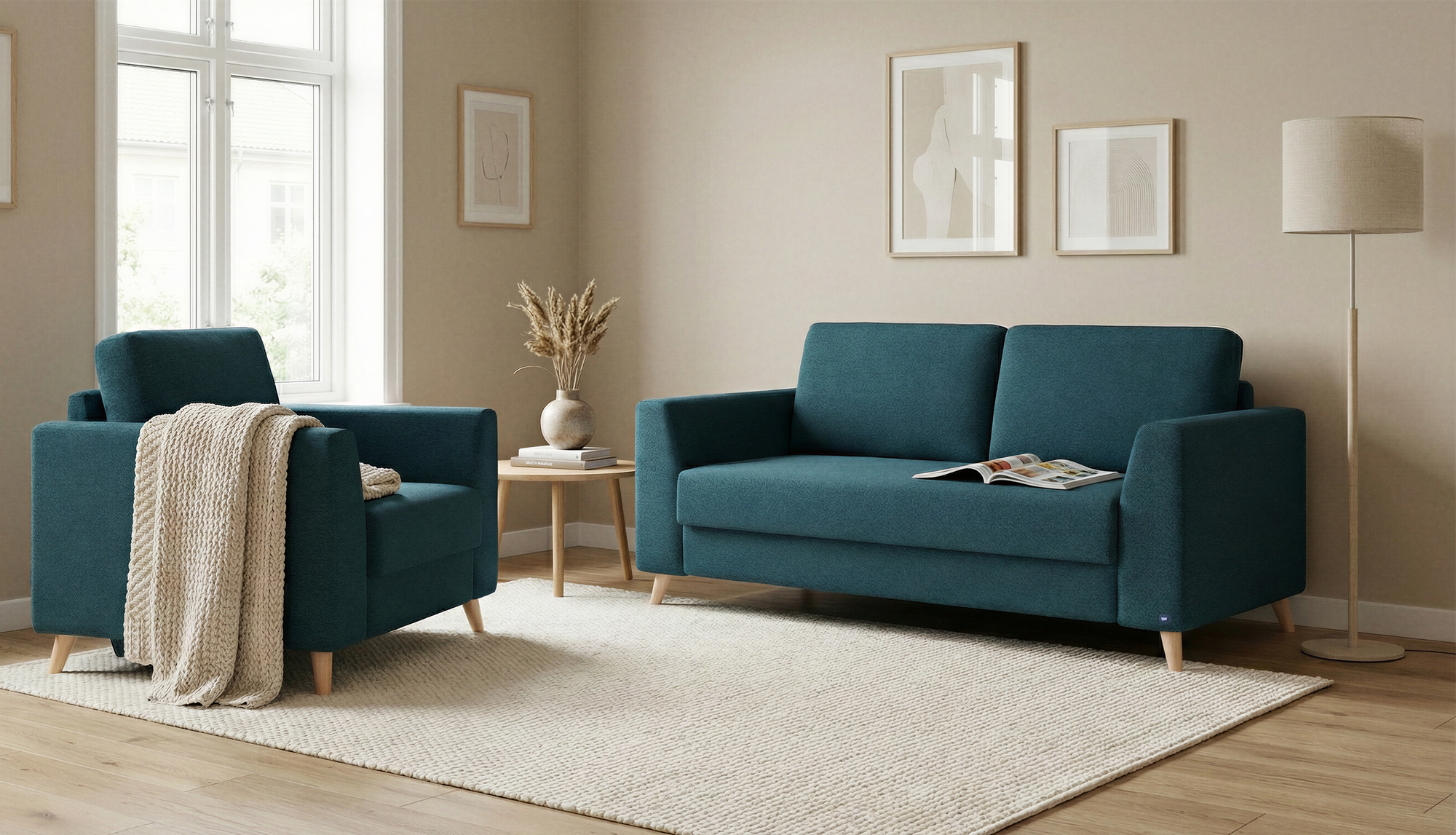 Schlafsofa von Bruno – in Türkis, Klassik-Armlehnen, Holzfüße