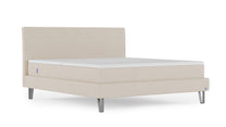 Polsterbett von Bruno – in Beige